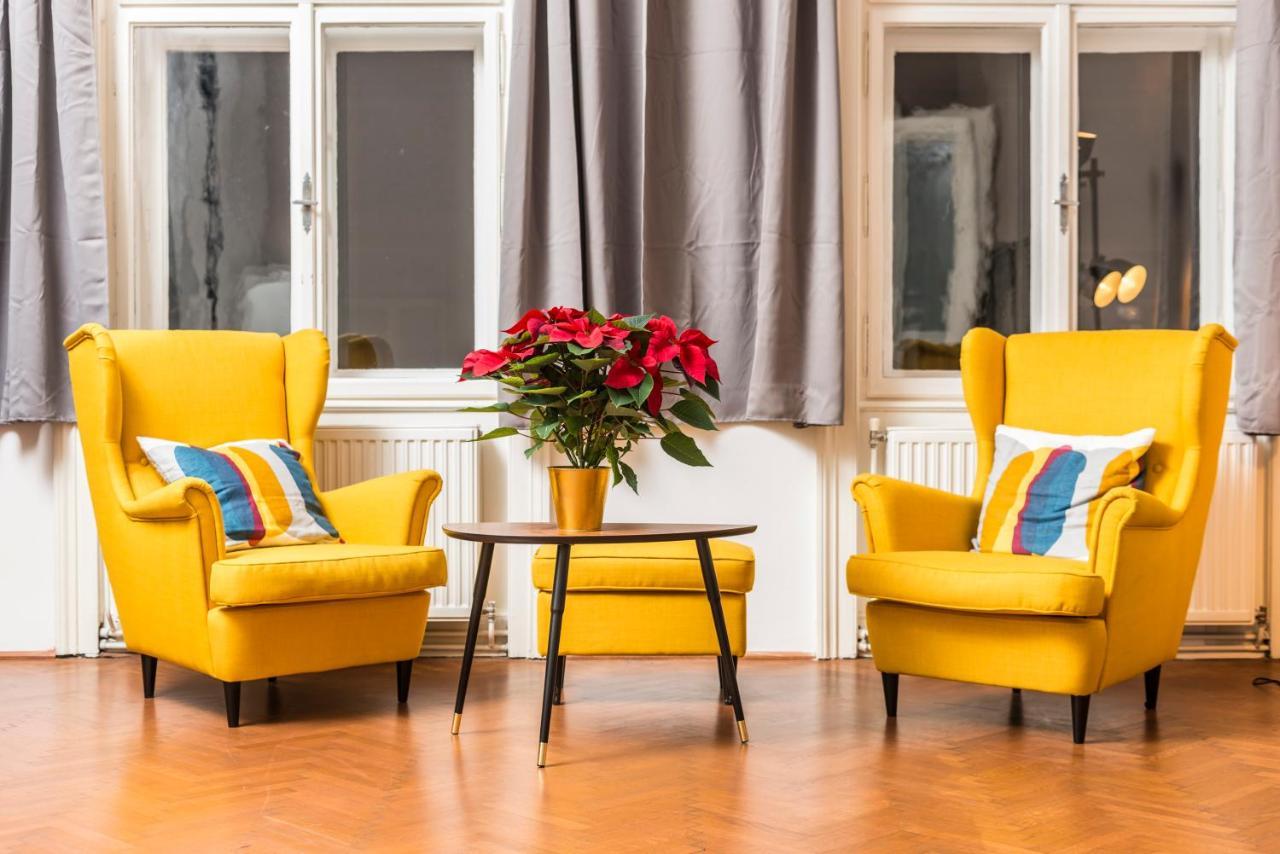 Apartment Senator Stephansplatz By Ichbucheat Wien